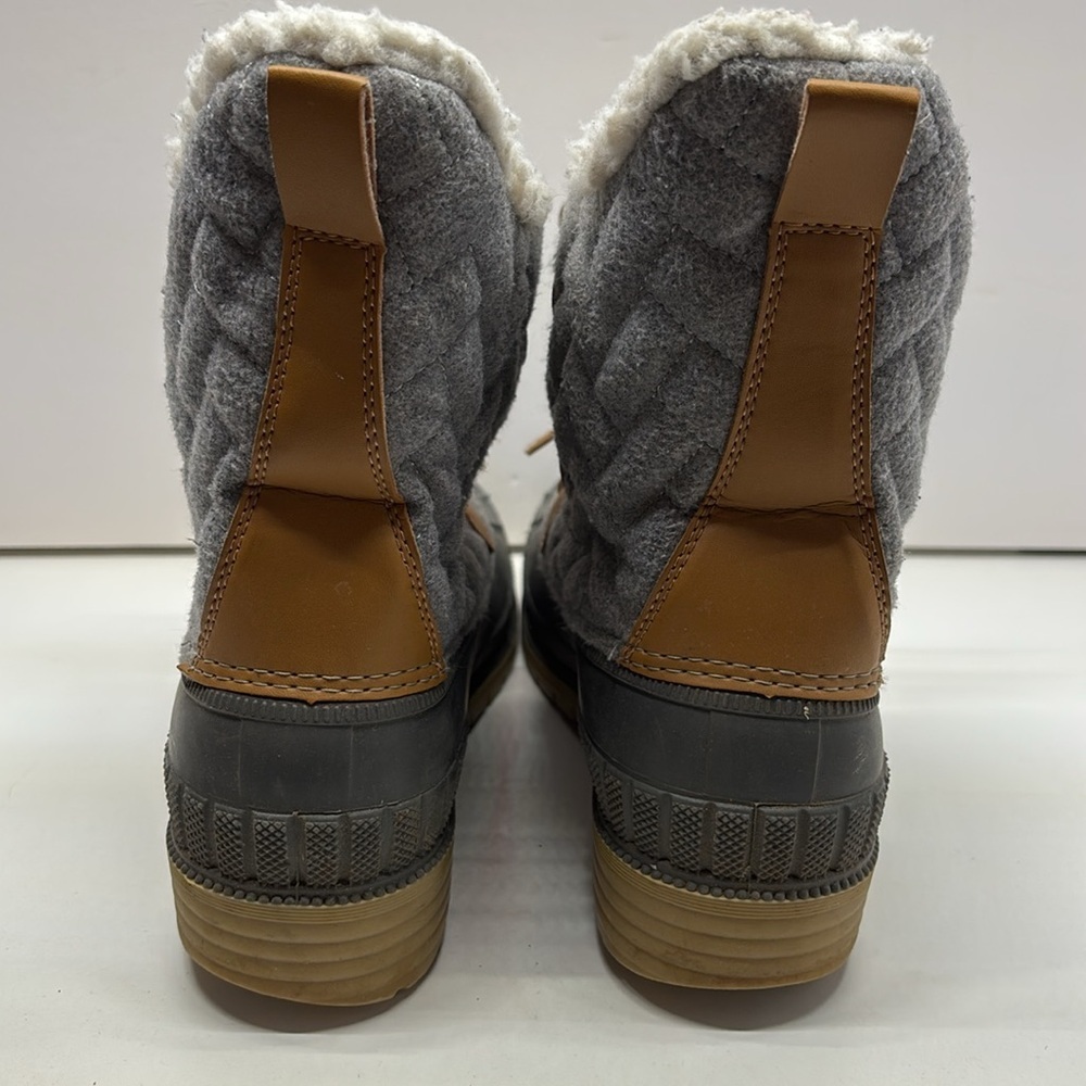 Time and Tru Women’s Gray Snow / Duck Boots Size 9 Grey Lace-Up - Picture 3 of 9
